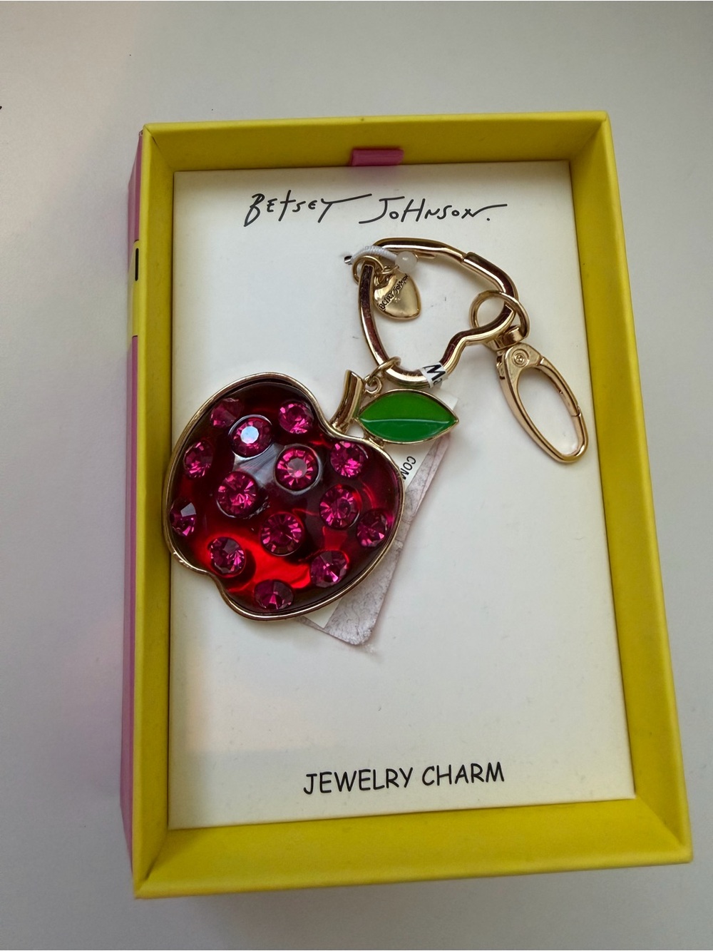 NWT Betsey Johnson red pink and Gold Apple 🍎🍎clip Charm keychain